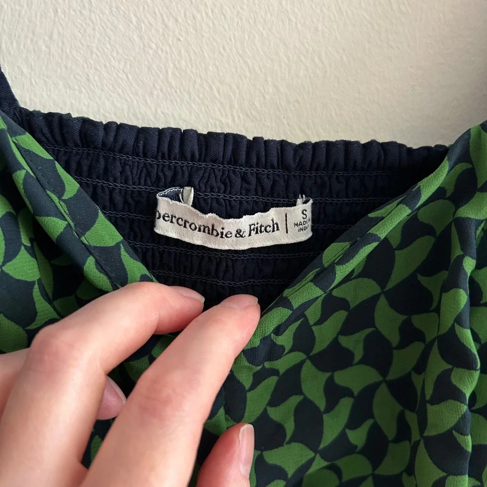 Abercrombie & Fitch chiffon long